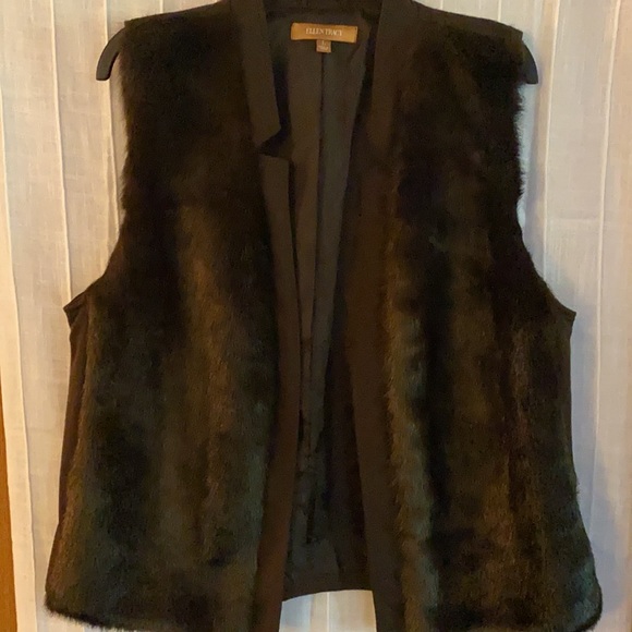 Ellen Tracy Jackets & Blazers - VEST - Ellen Tracy Brown Faux Fur Vest